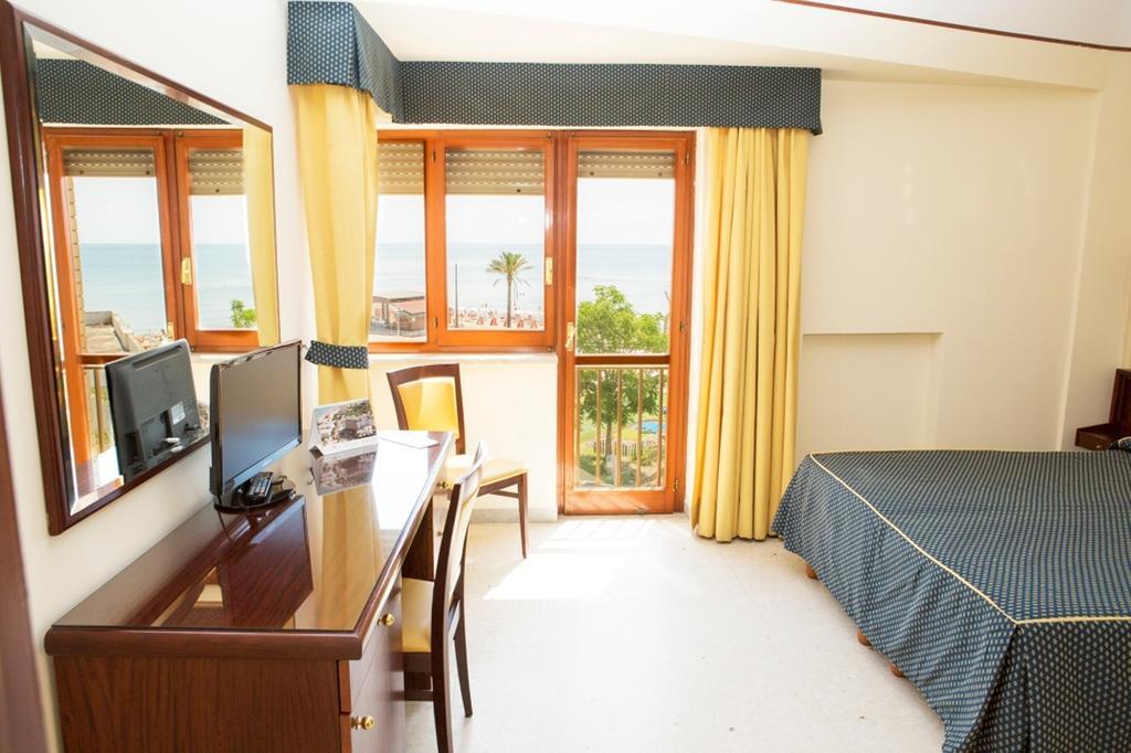 Hotel Sacco Bernalda Room photo